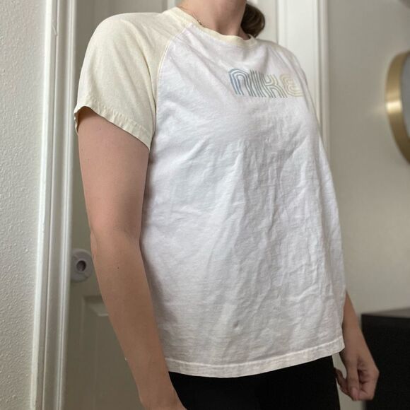 Vintage 90s Nike Retro Groovy Graphic Spell Out Athletic T Shirt Sz XL Yellow - Picture 3 of 6